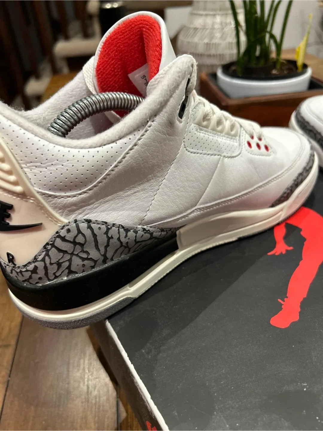 Men’s Jordan 3 Reimagined sz7 image indicator(7)
