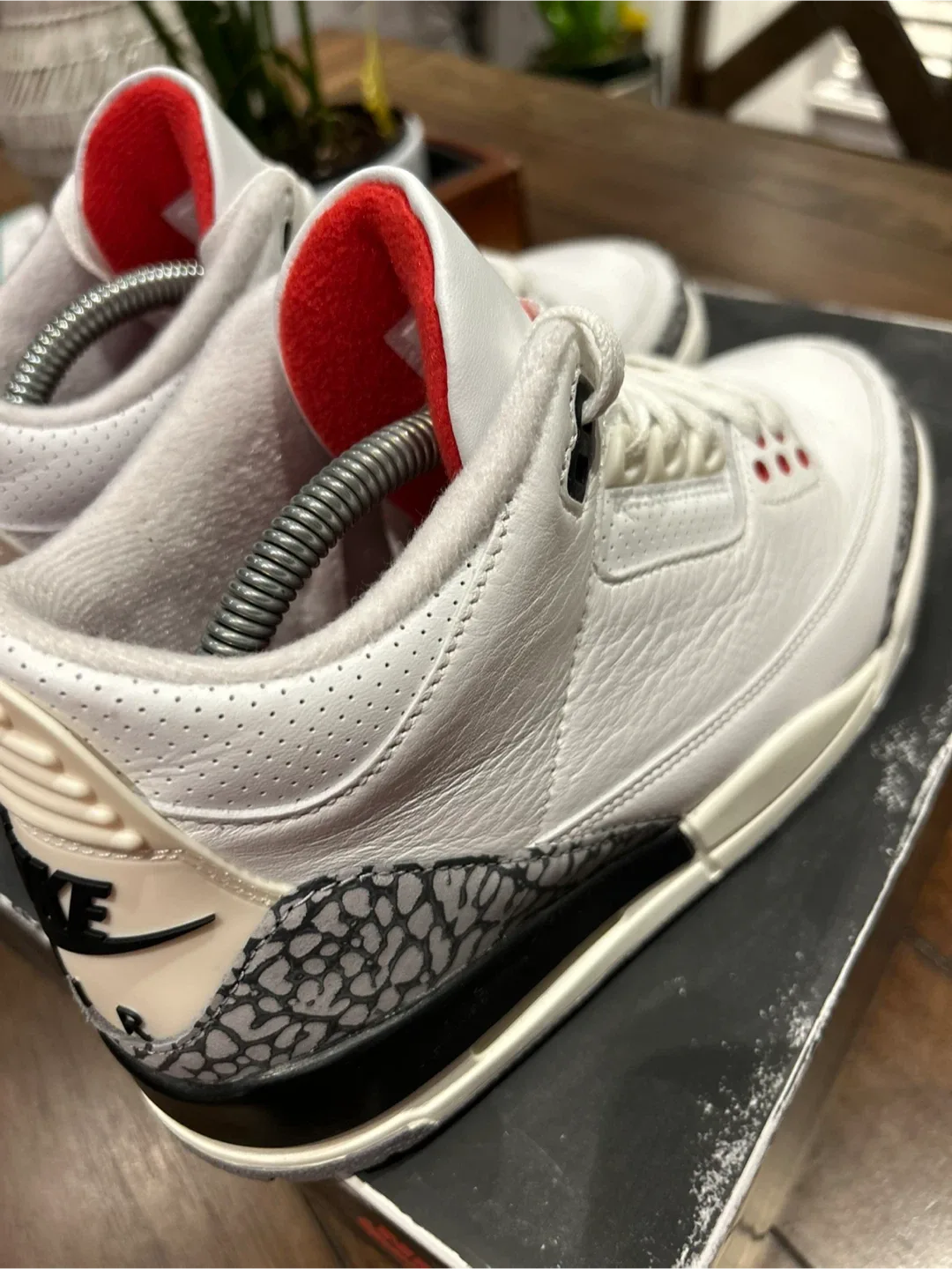 Men’s Jordan 3 Reimagined sz7 image indicator(9)
