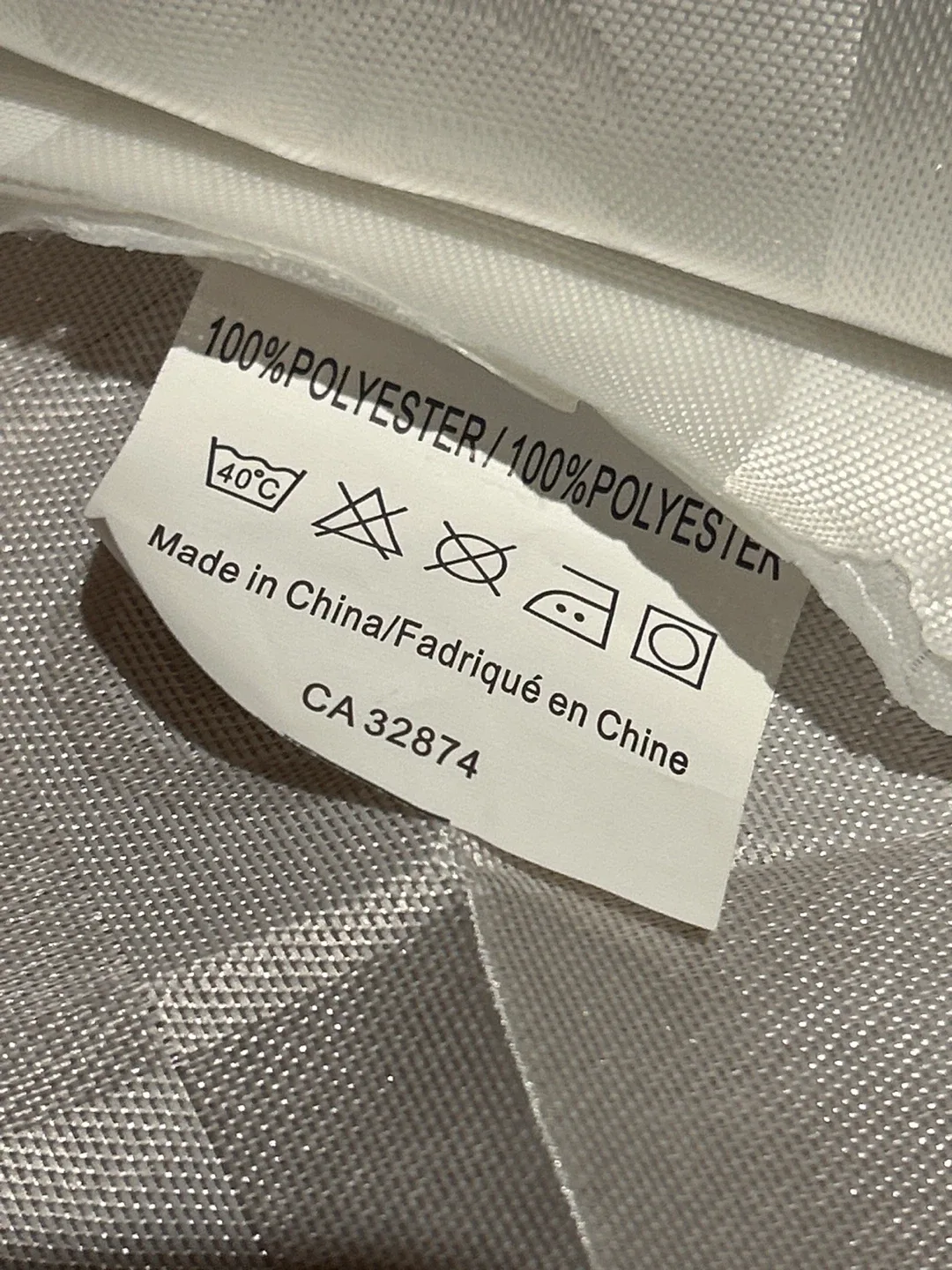 White Napkin Set image indicator(3)