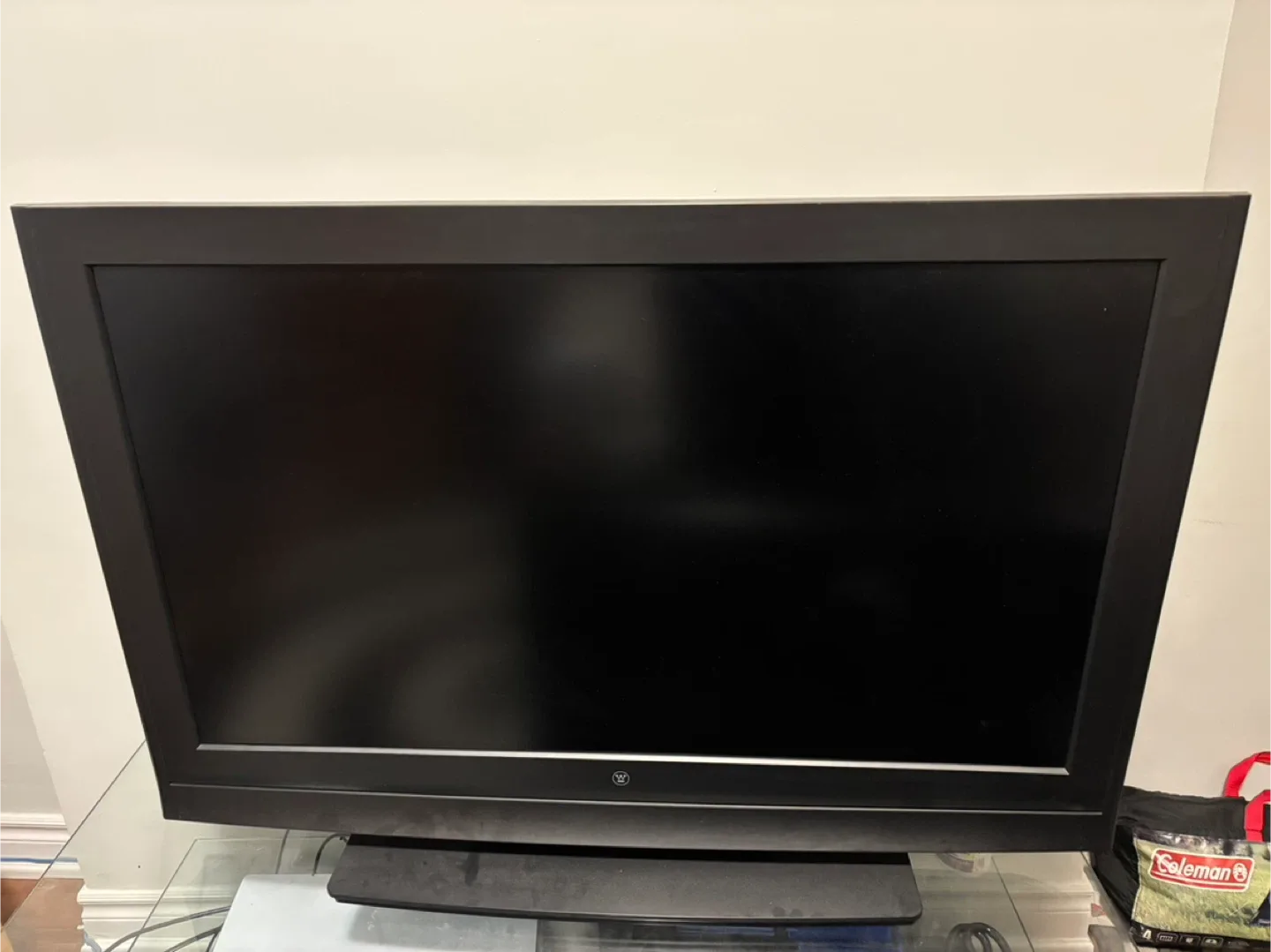 Westinghouse W4207 42" LCD TV