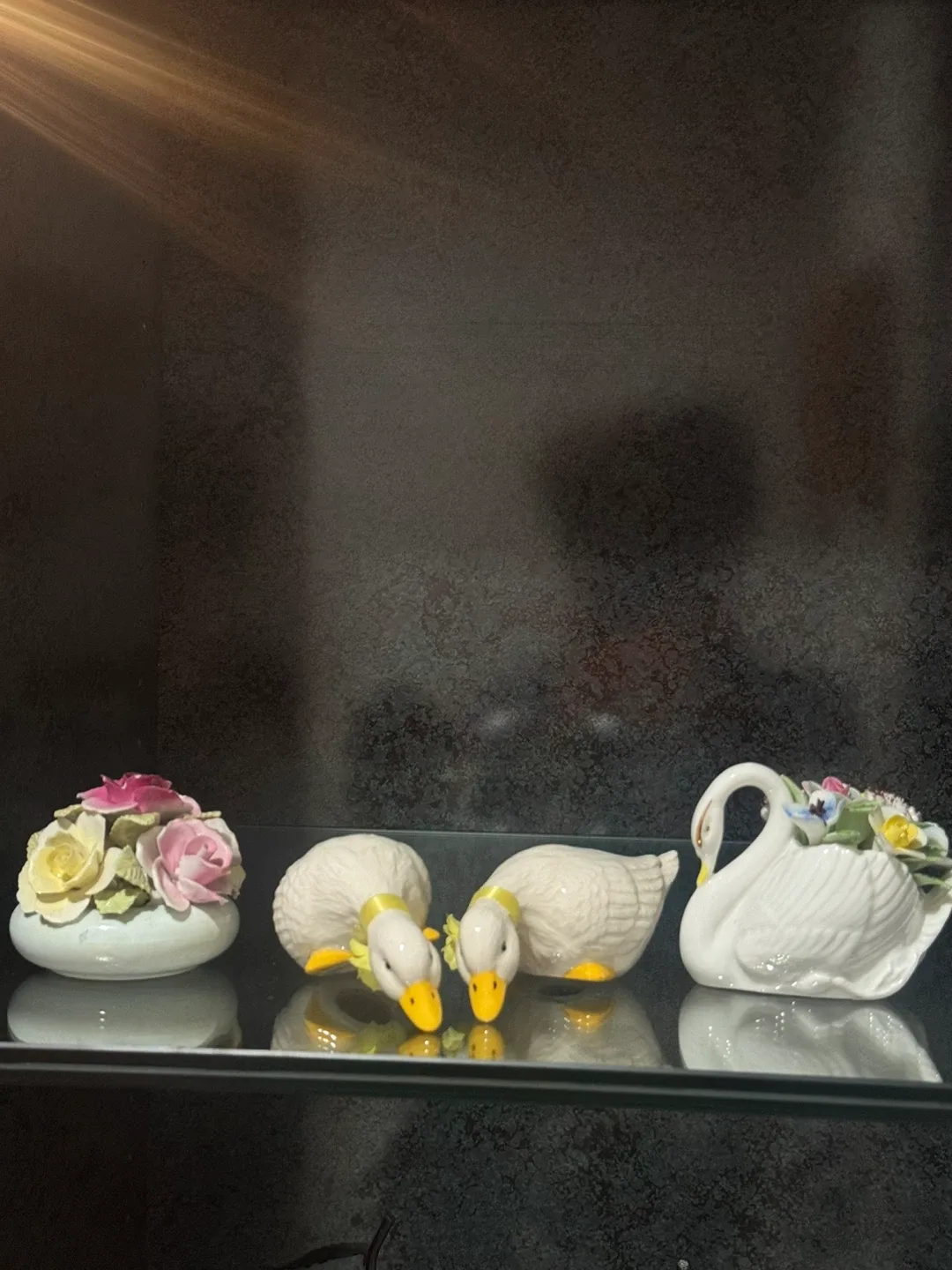 Vintage Swan Figurines
