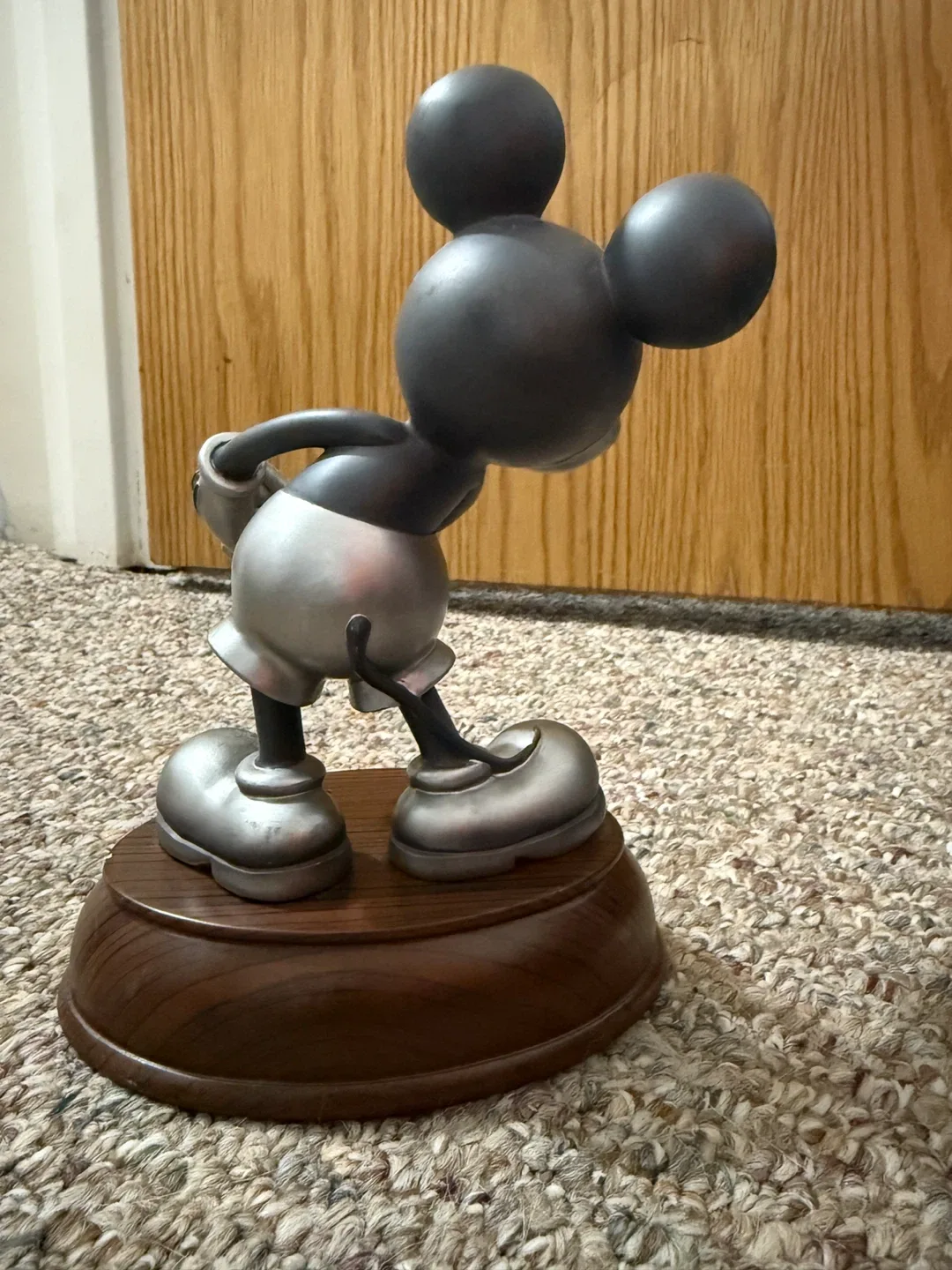 Porcelain Mickey Mouse image indicator(2)