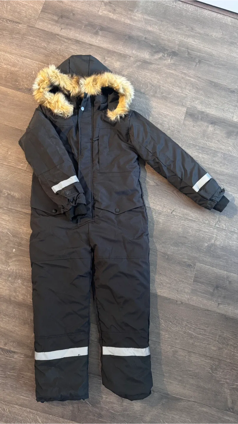 Fashion Classic Collection Snowsuit - Size 130
