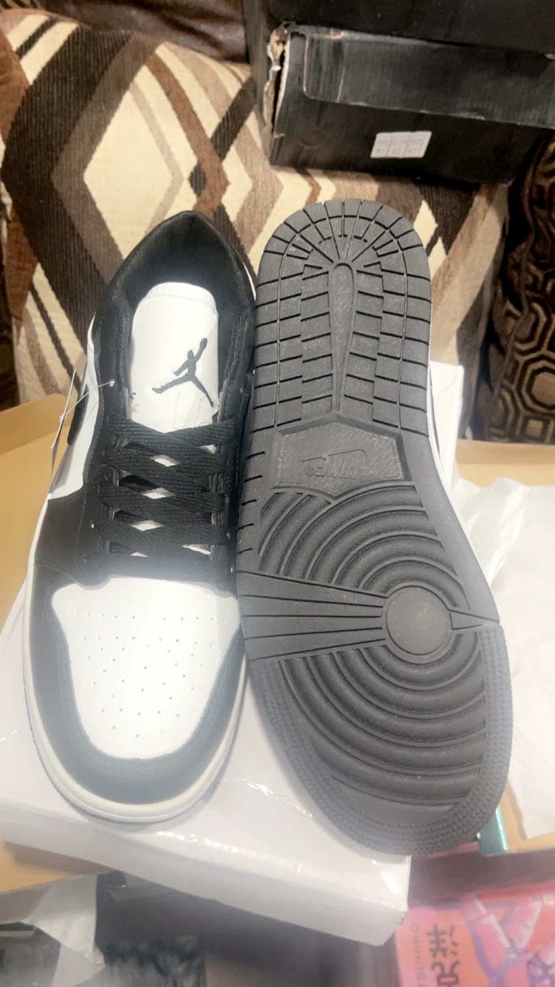 Nike Air Jordan 1 Low Black White size 37, 40, 43 and 44 unisex - photo 5