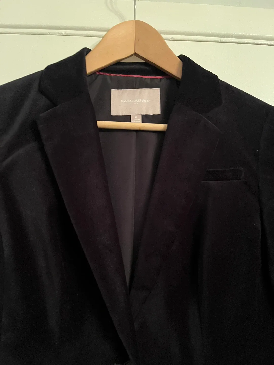 Banana Republic Black Velvet Blazer image indicator(3)