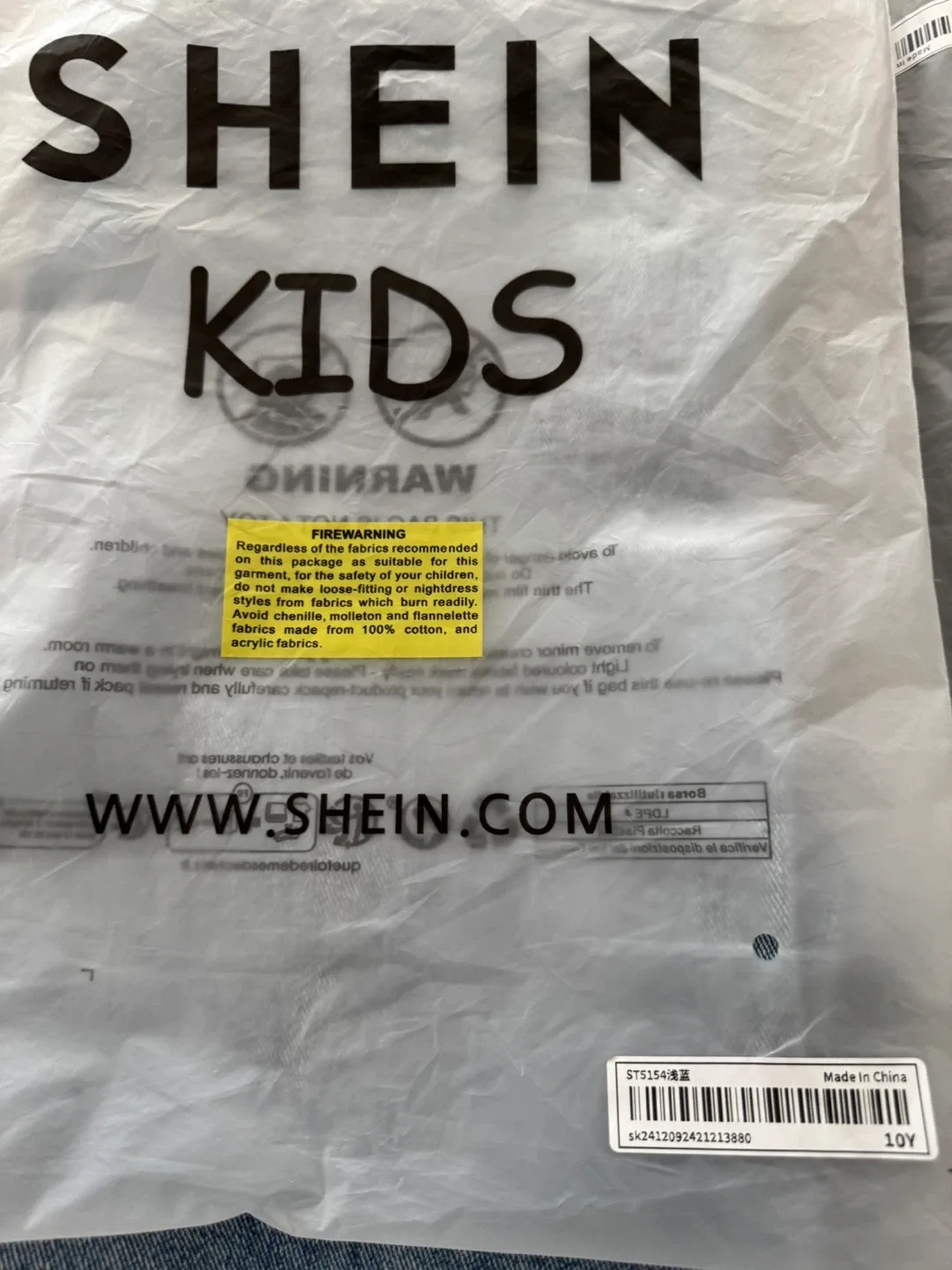 BRAND NEW-Shein Kids Jeans - Size 10Y image indicator(3)