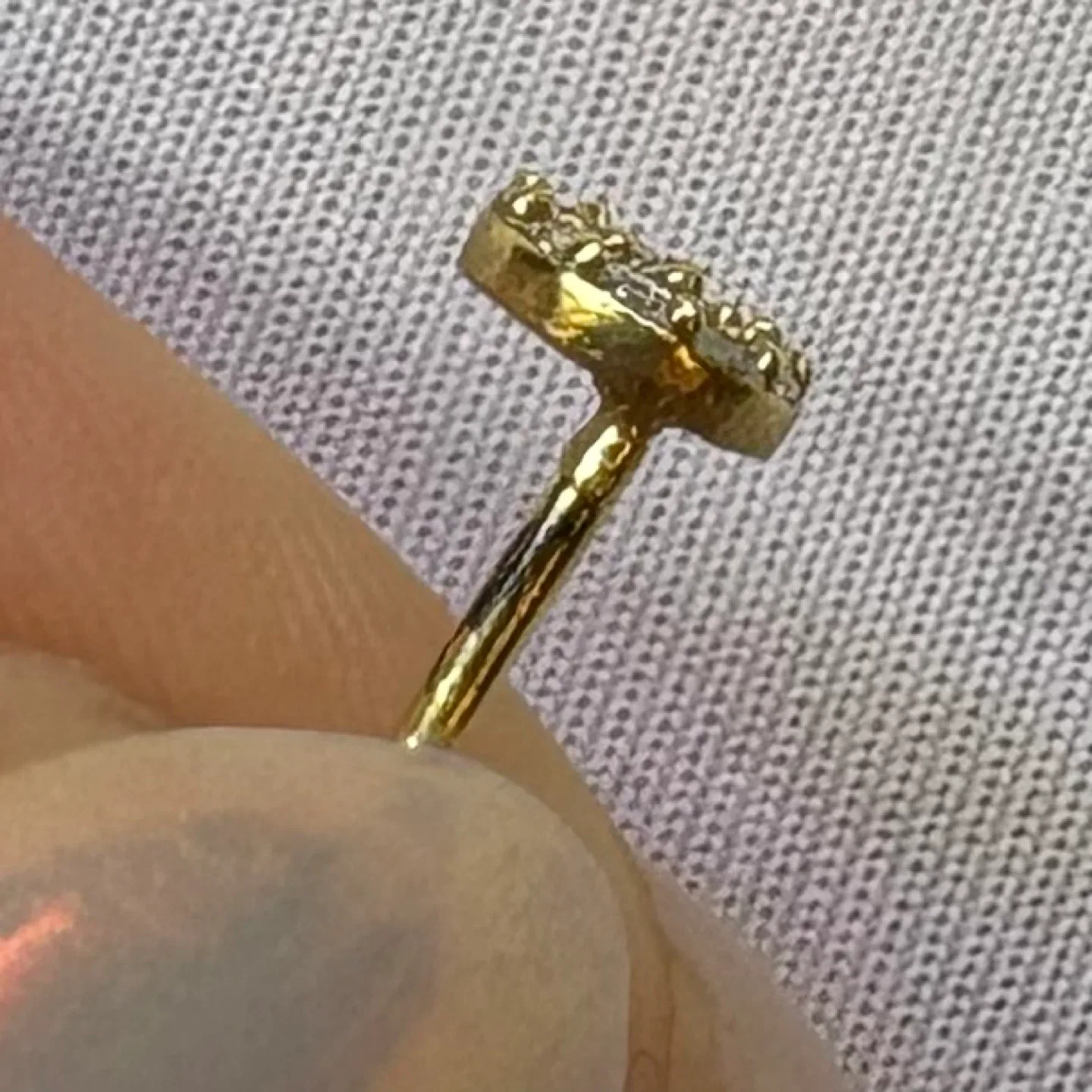 Gold Plated 925 Sterling Silver Micro Pave Circle Stud Earrings image indicator(5)