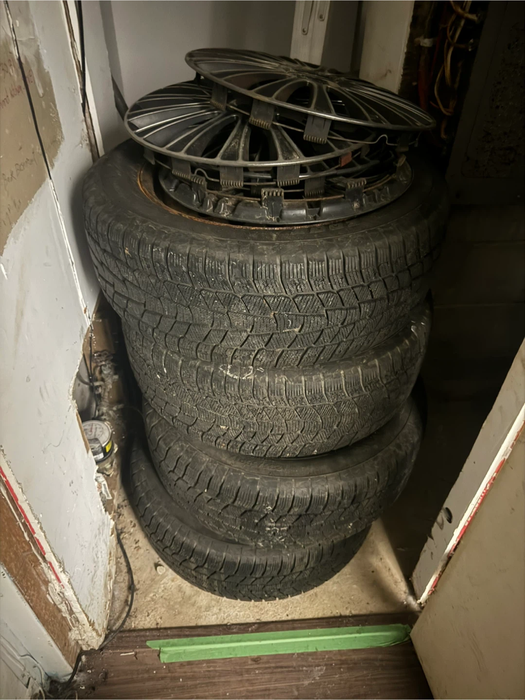 Used Set of Tires with Hubcaps - photo 2