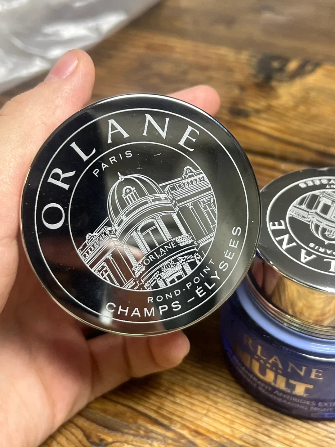 Orlane Paris Skincare Set image indicator(2)