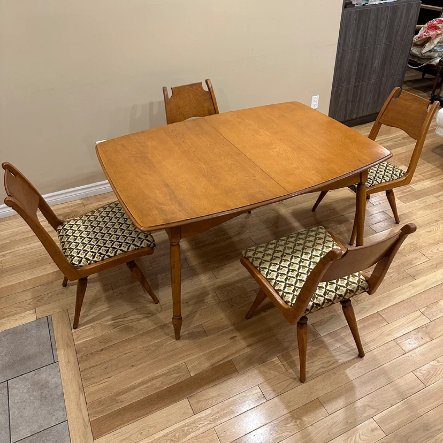 Vintage MCM Solid Maple Dining Set By Imperial (CAN DELIVER)
