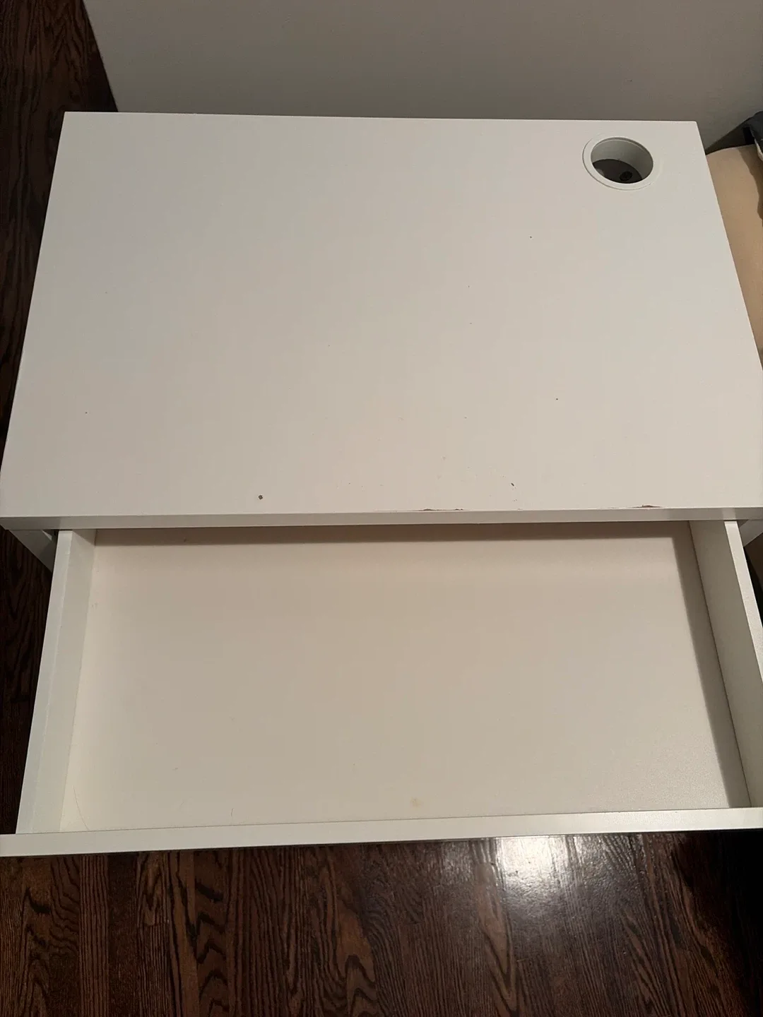 White Desk with Drawer image indicator(3)