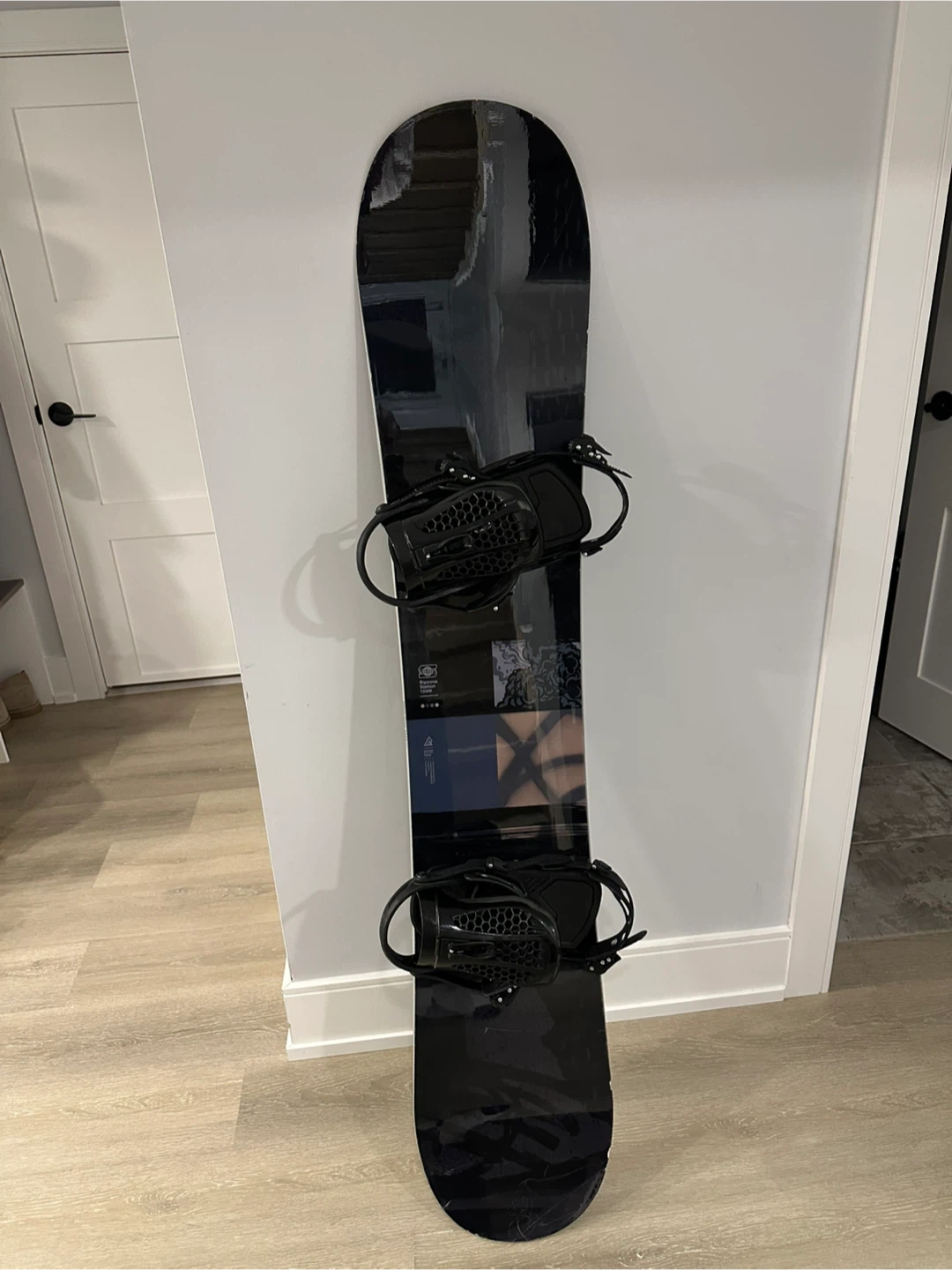 Ripzone Snowboard and Bindings - photo 2