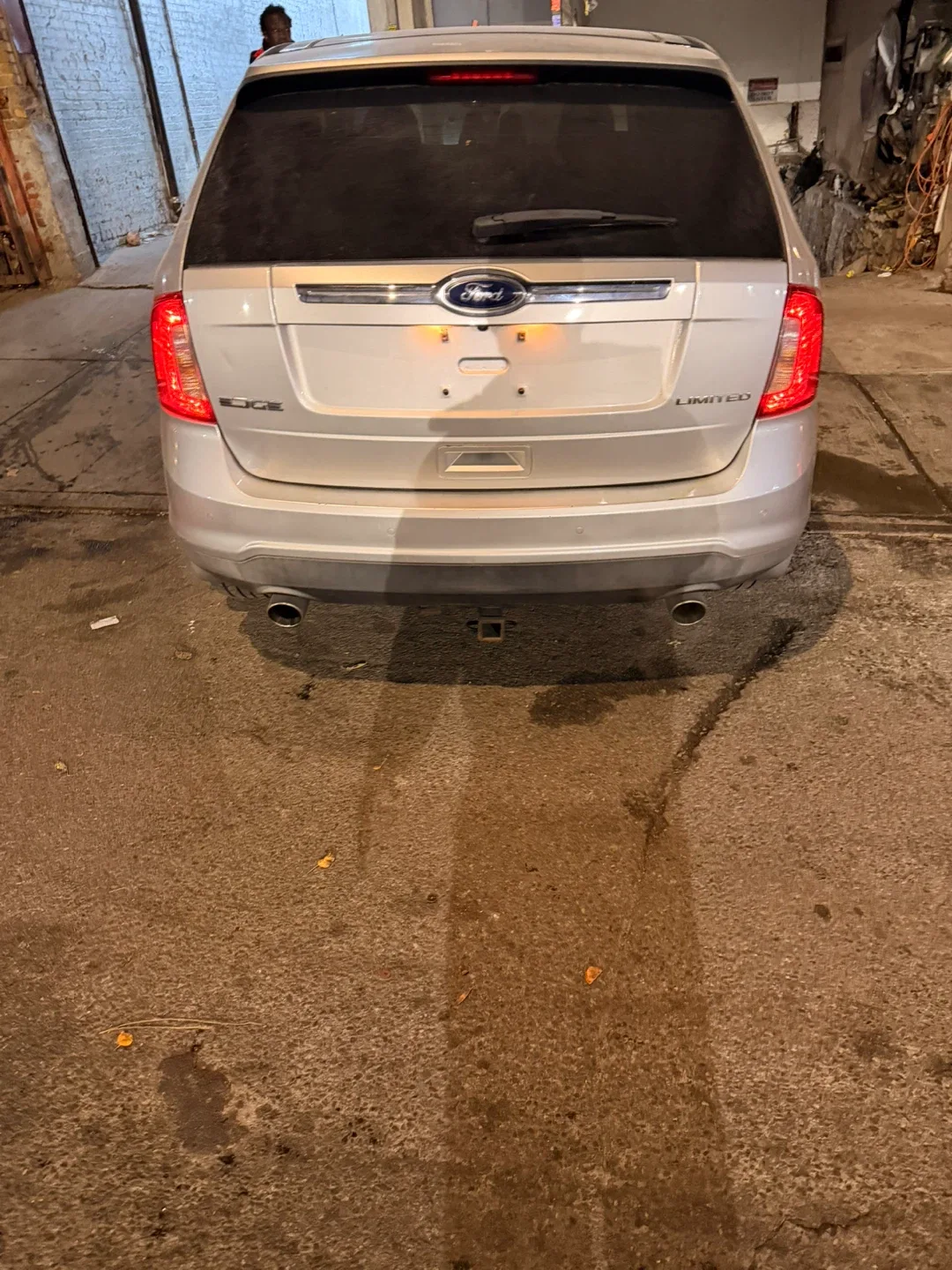 Ford Edge Silver SUV image indicator(3)