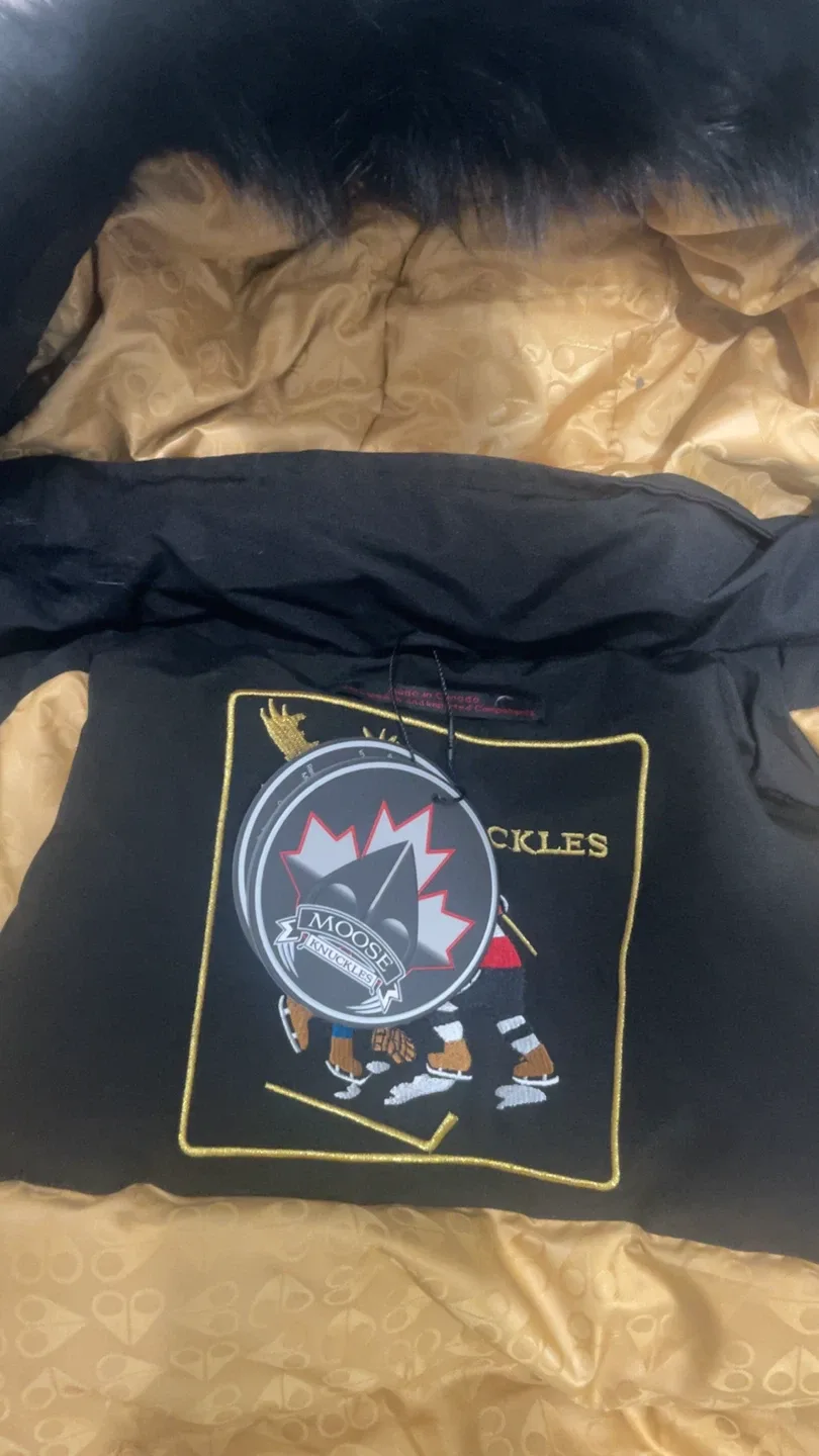 Moose Knuckles Fusion Bomber Jacket - S/P image indicator(5)