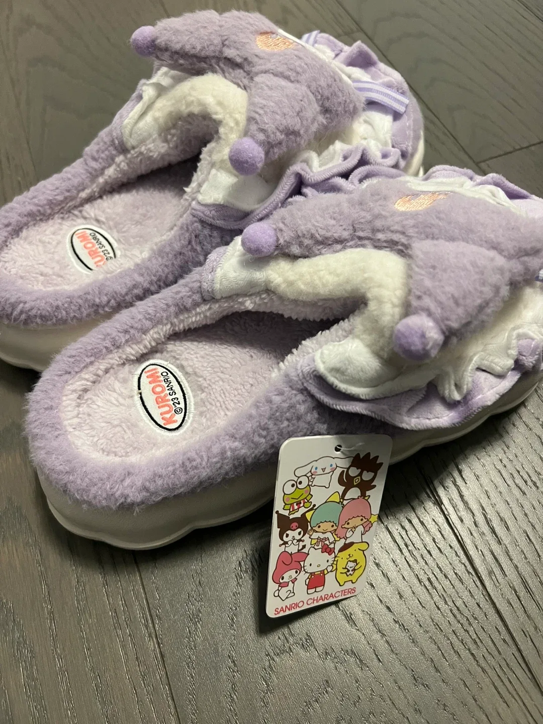 Kuromi Sanrio Slippers - Size 36-37 (250mm) image indicator(2)