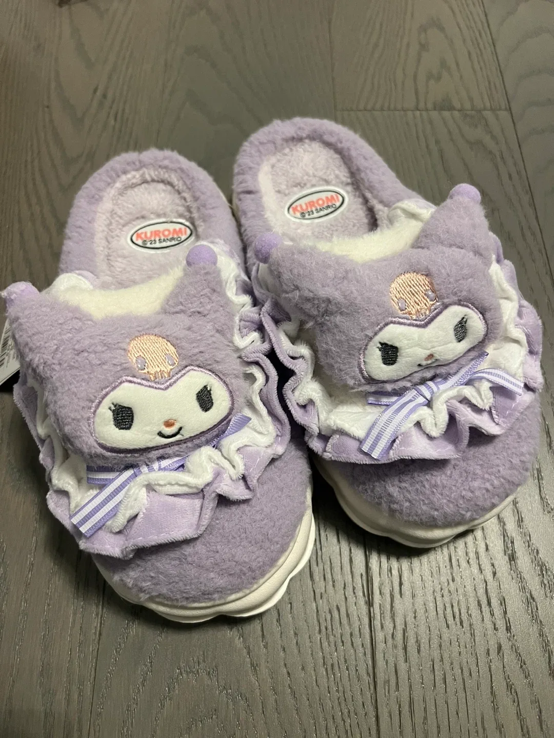 Kuromi Sanrio Slippers - Size 36-37 (250mm)