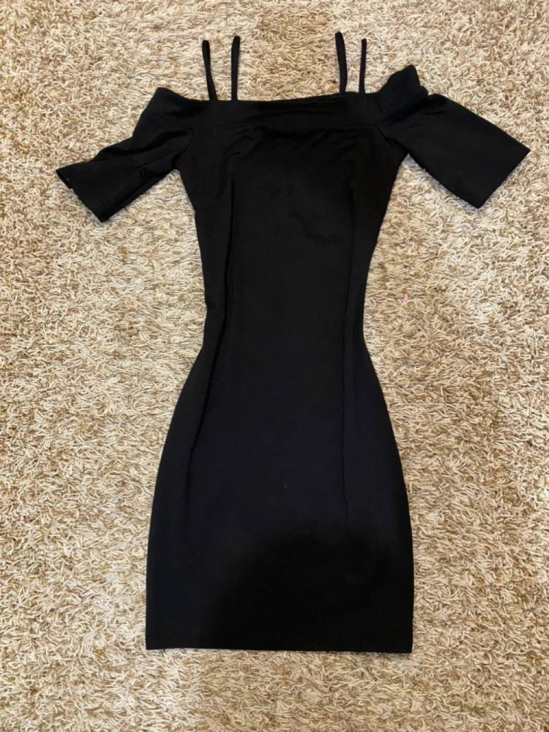 3 black dresses for $20 image indicator(2)