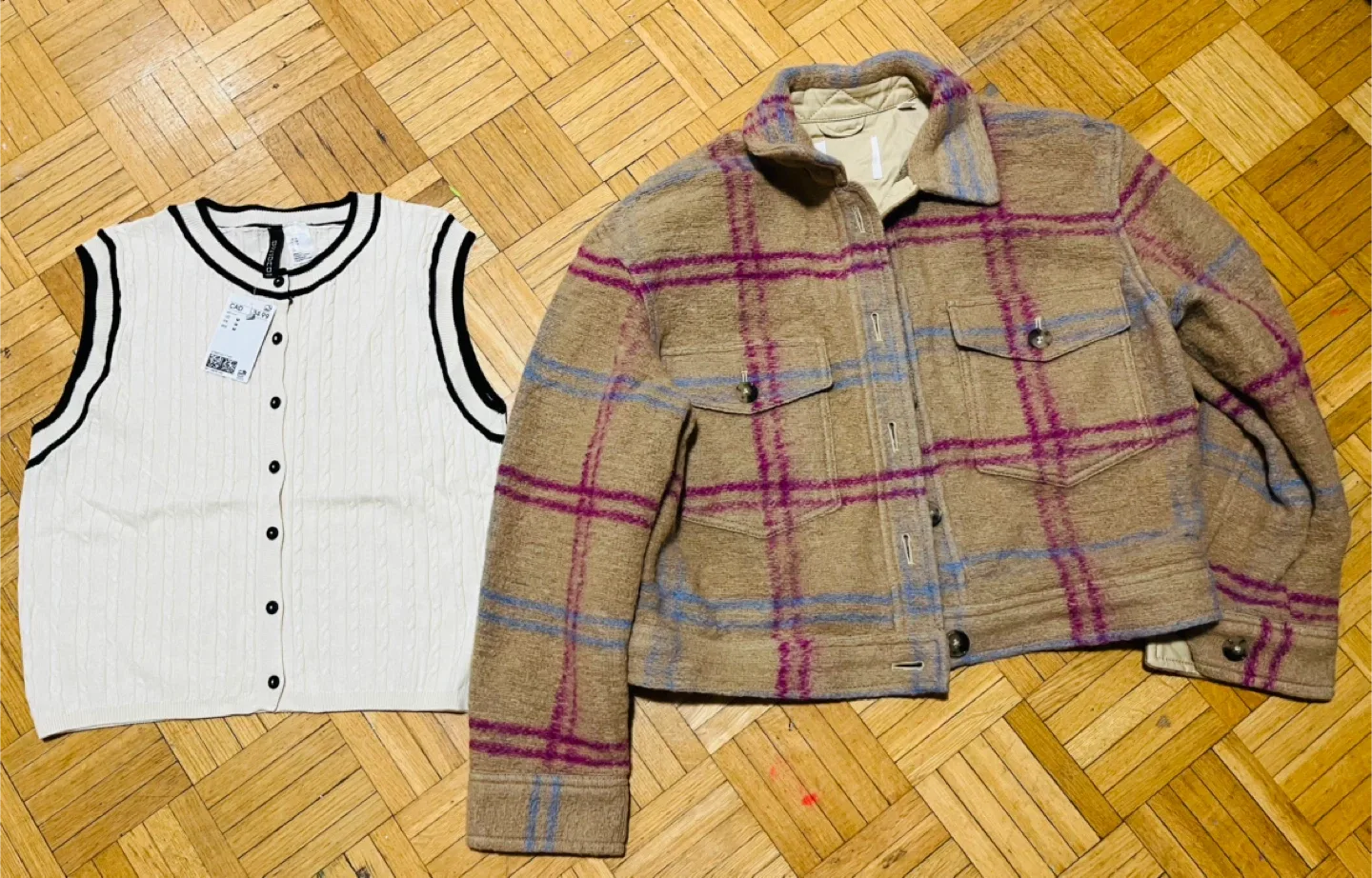 Tan Plaid Jacket image indicator(3)
