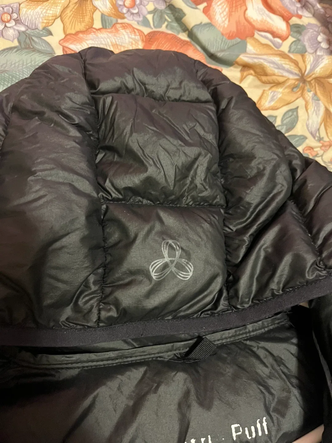 TNA The Little Puff™ Black Jacket image indicator(3)