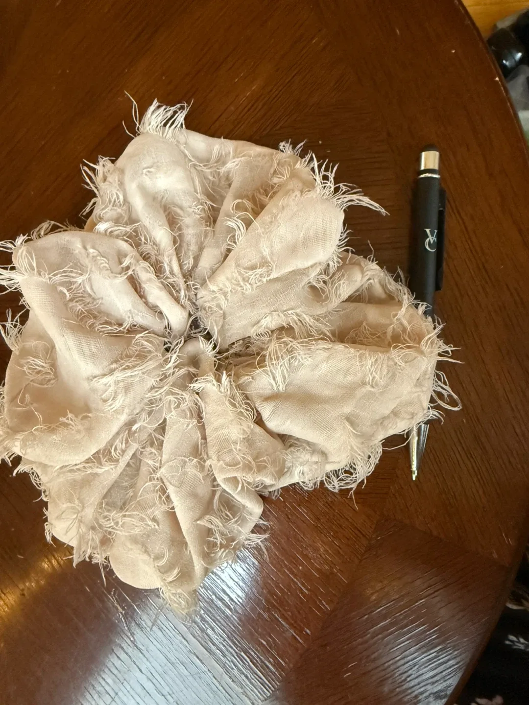 XL hair scrunchie - The Latest Scoop image indicator(3)