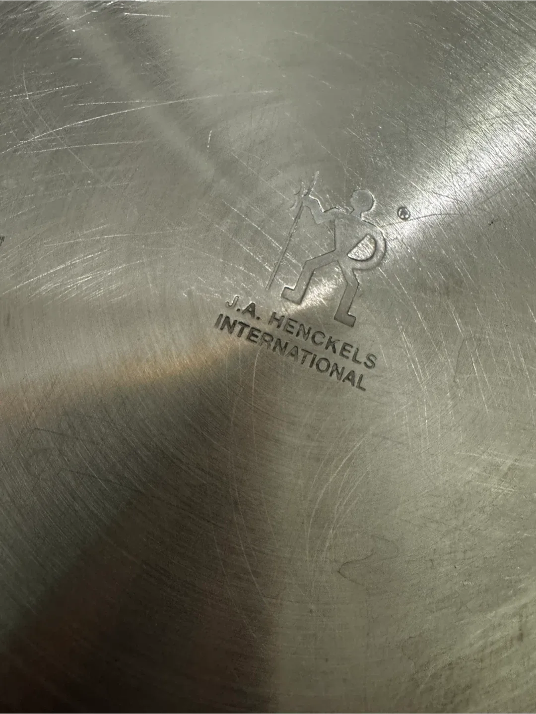 J.A. Henckels International Fry Pan image indicator(2)