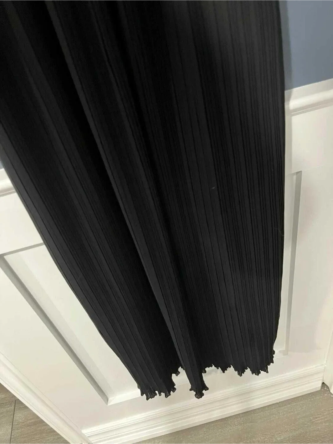Black Pleated Maxi Dress image indicator(2)