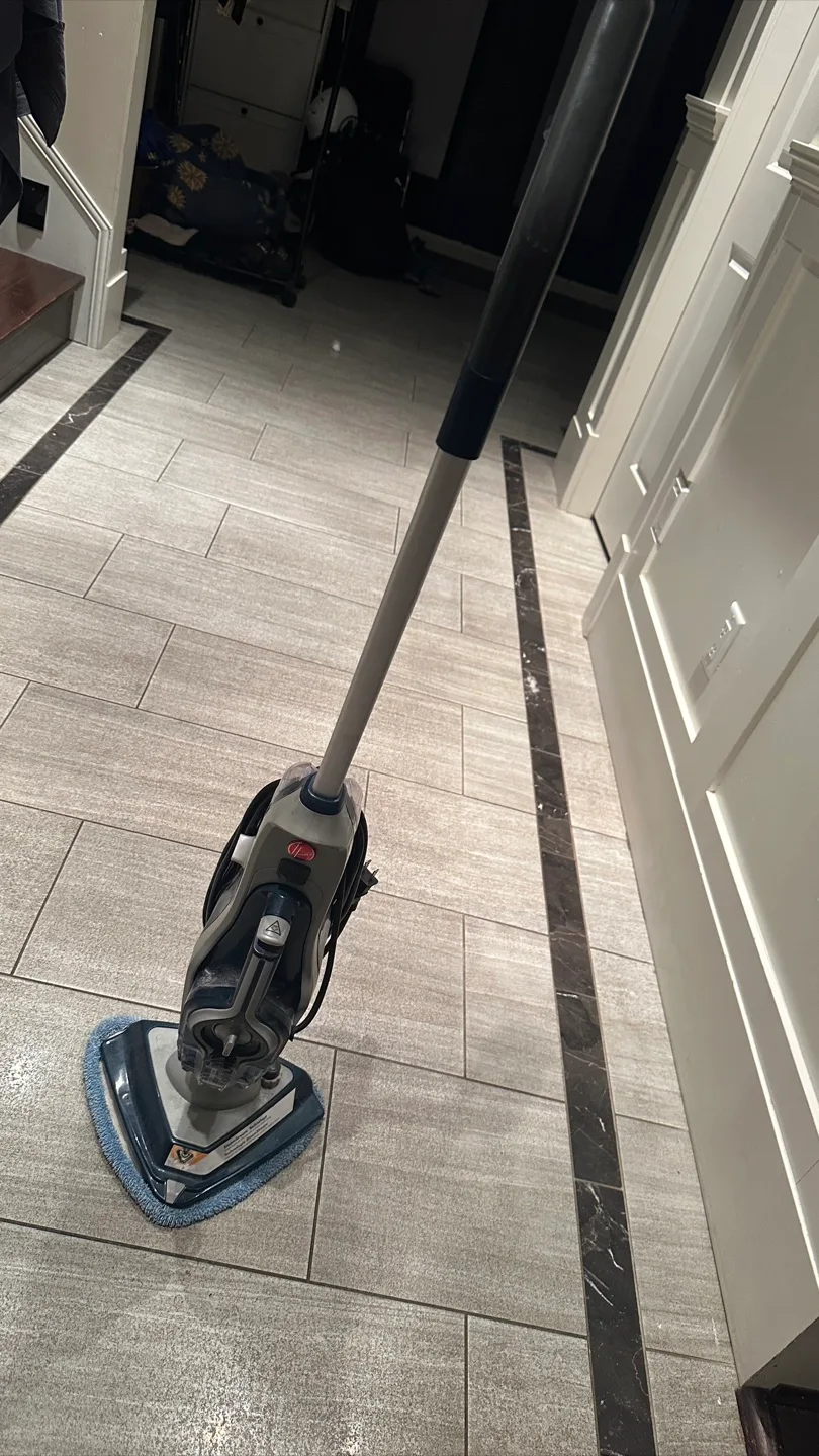 Hoover FloorMate Corded Hard Floor Cleaner image indicator(2)