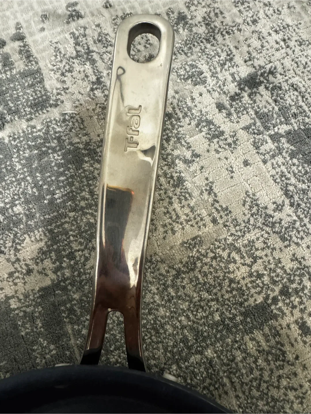 T-fal Nonstick Fry Pan image indicator(4)