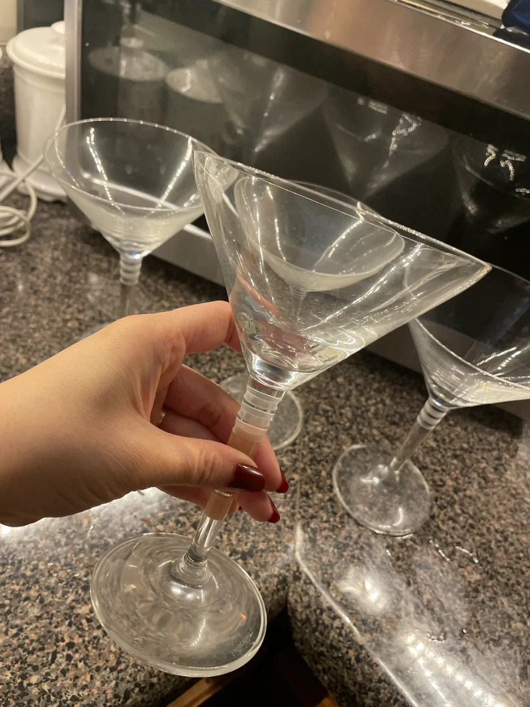 Martini Glasses - Set of 4 image indicator(2)