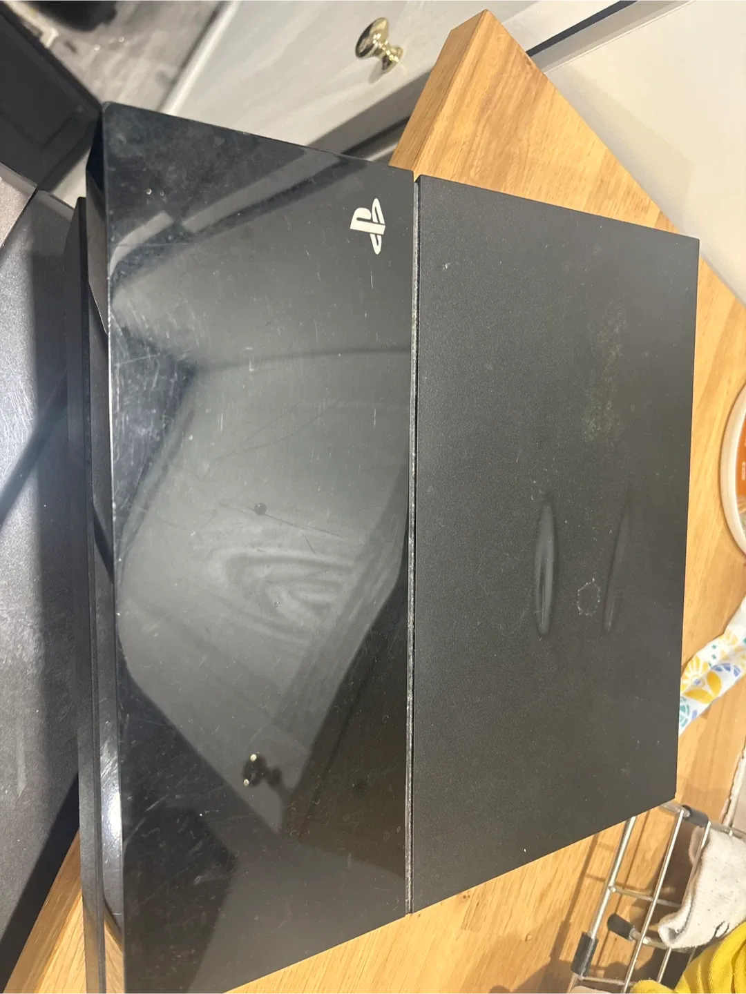 PlayStation 4 (PS4) Console