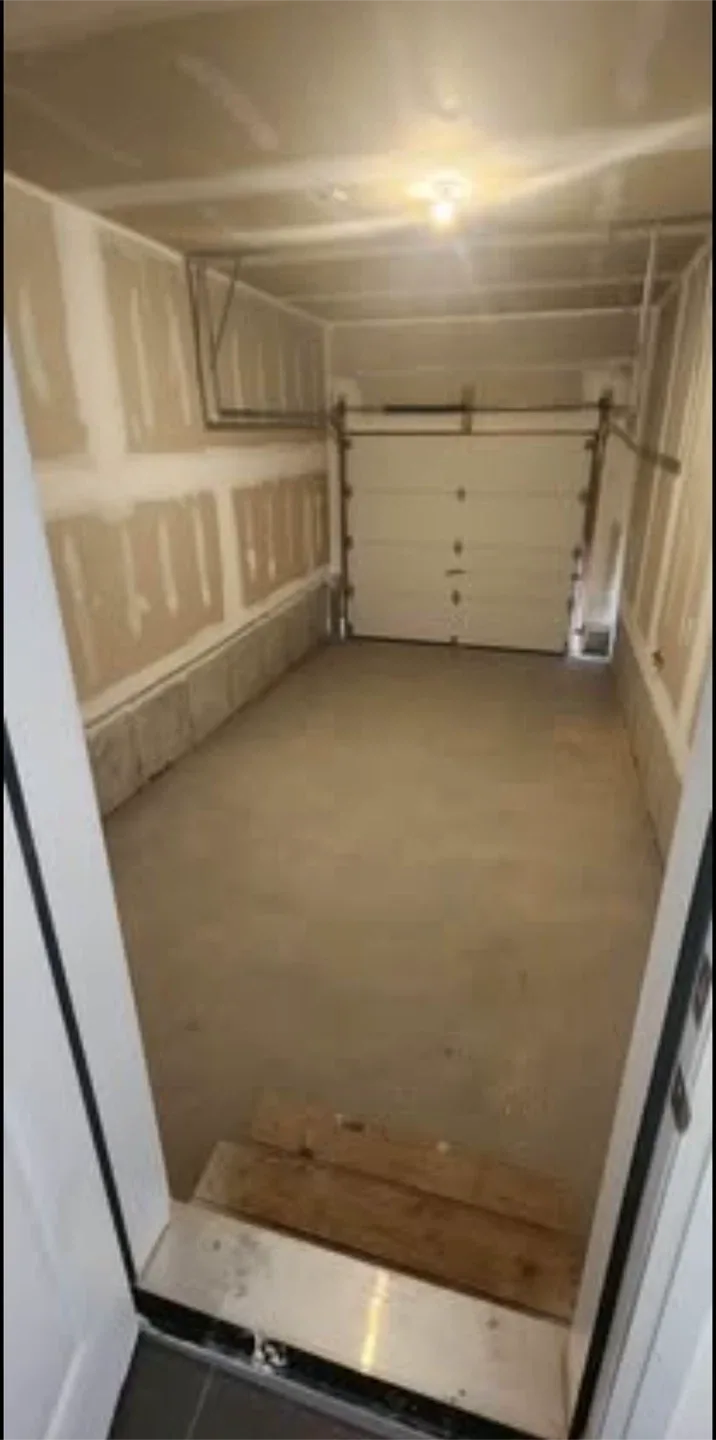 Beautiful Townhouse for Rent BRANTFORD image indicator(9)