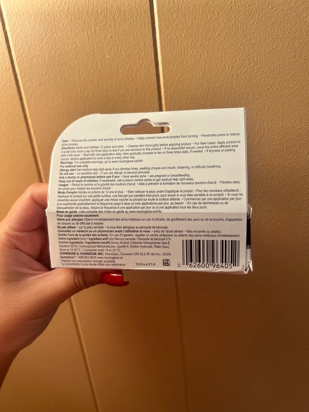 New Neutrogena Rapid Clear Stubborn Acne Spot Gel image indicator(3)