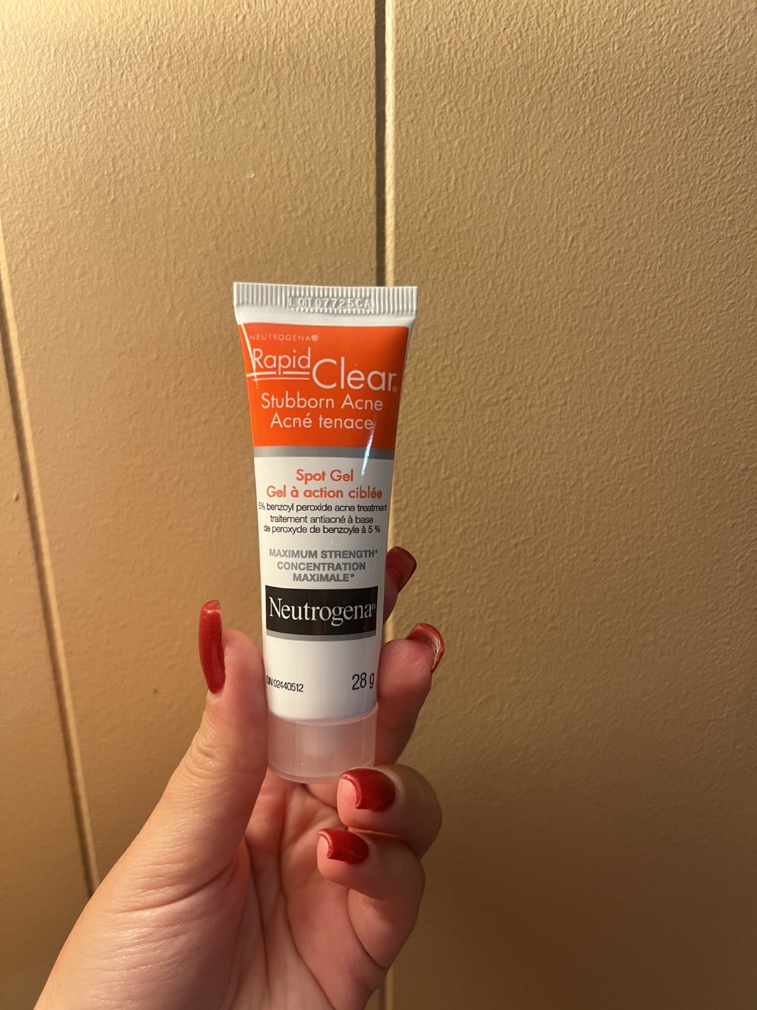 New Neutrogena Rapid Clear Stubborn Acne Spot Gel - photo 4