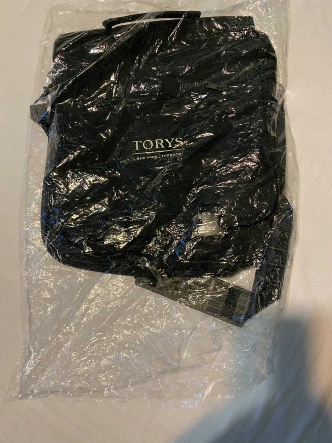 Torys LLP Black Shoulder Bag image indicator(2)