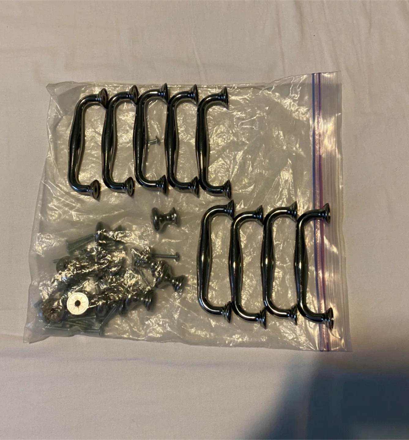 Metal Drawer Pulls - Set of 9 image indicator(2)