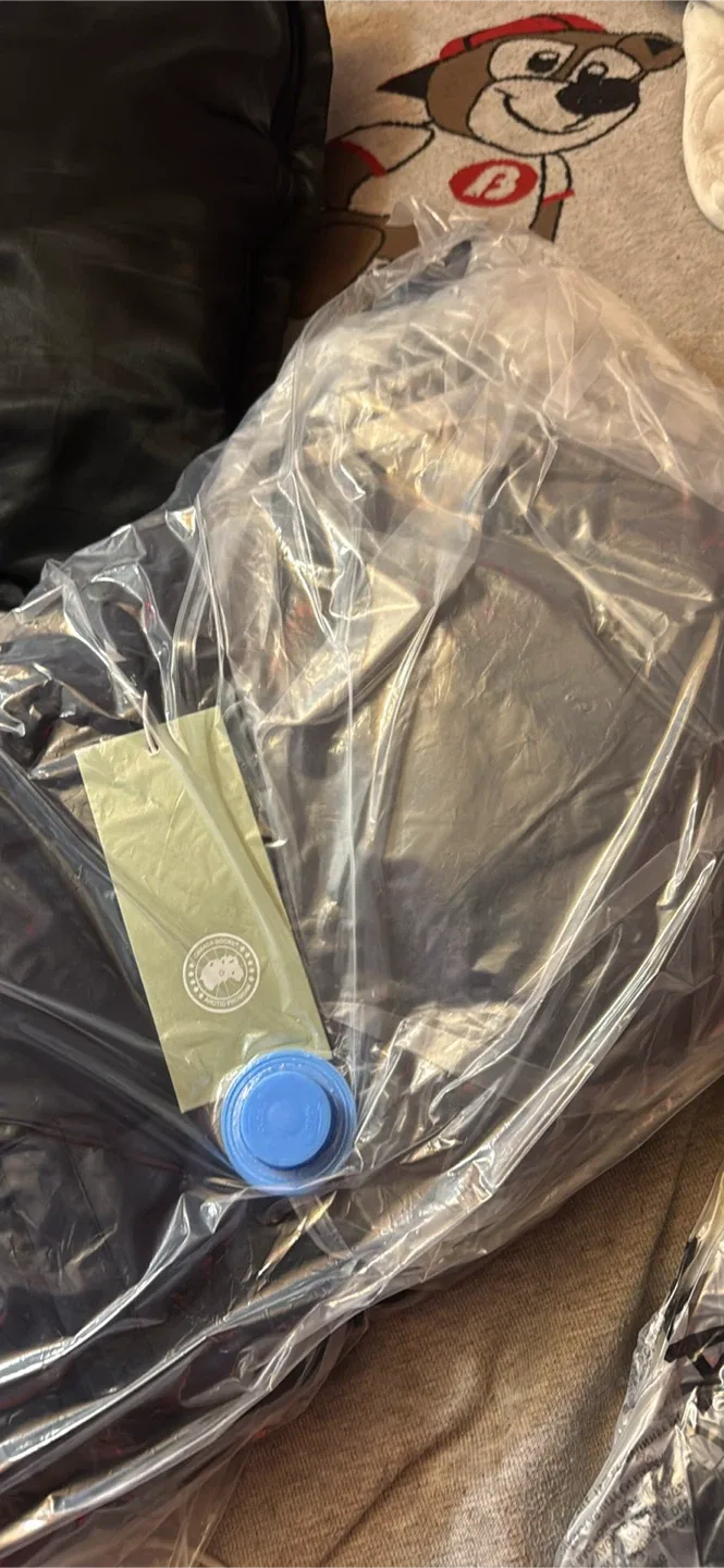 Canada Goose Parka - XL image indicator(3)