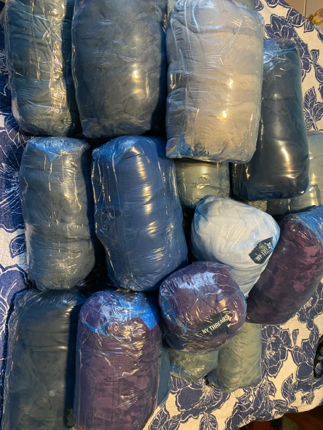 Cozy Robe - Assorted Colours, New in Box! image indicator(8)