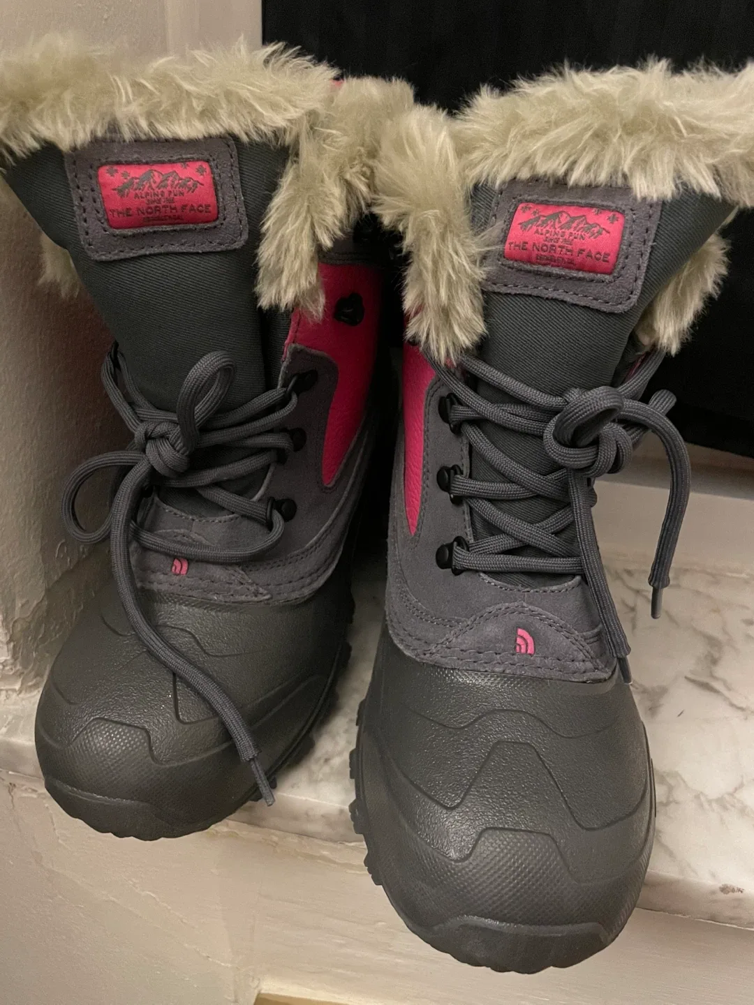 The North Face Youth Shellista Extreme Boots - Size 7 image indicator(2)