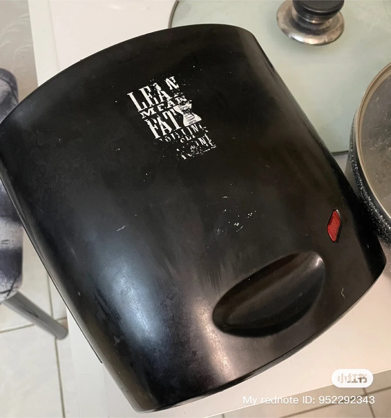 Assorted pan pots and lids image indicator(4)