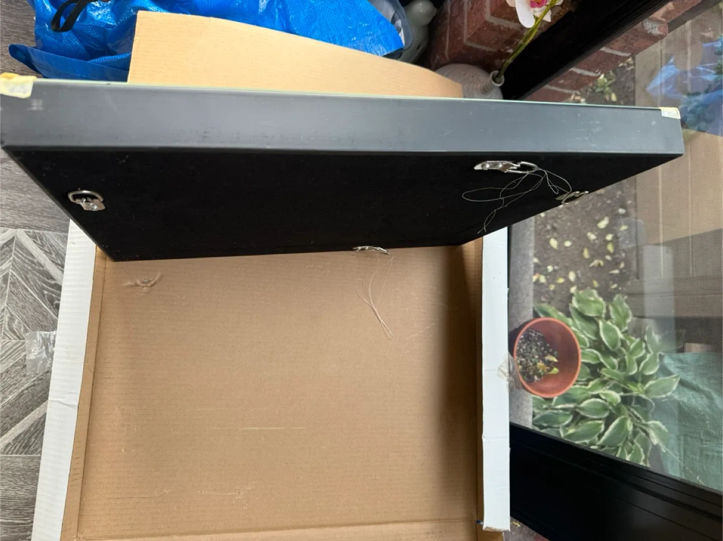 Framed Wall Mirror (New in box) image indicator(2)