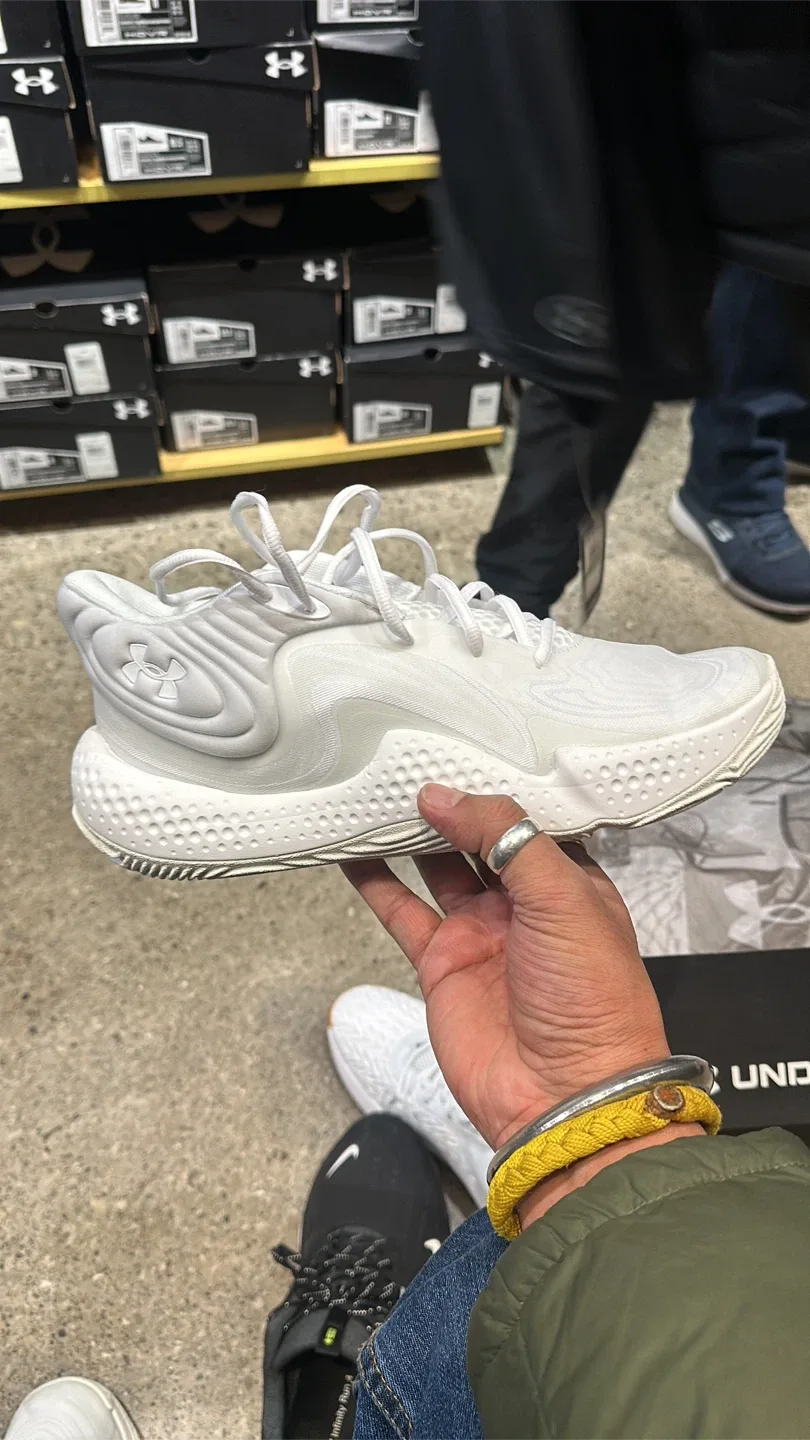 Under Armour HOVR Drive Golf Shoes - White image indicator(2)