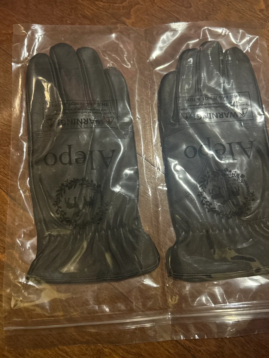 Alepo Black Leather Gloves