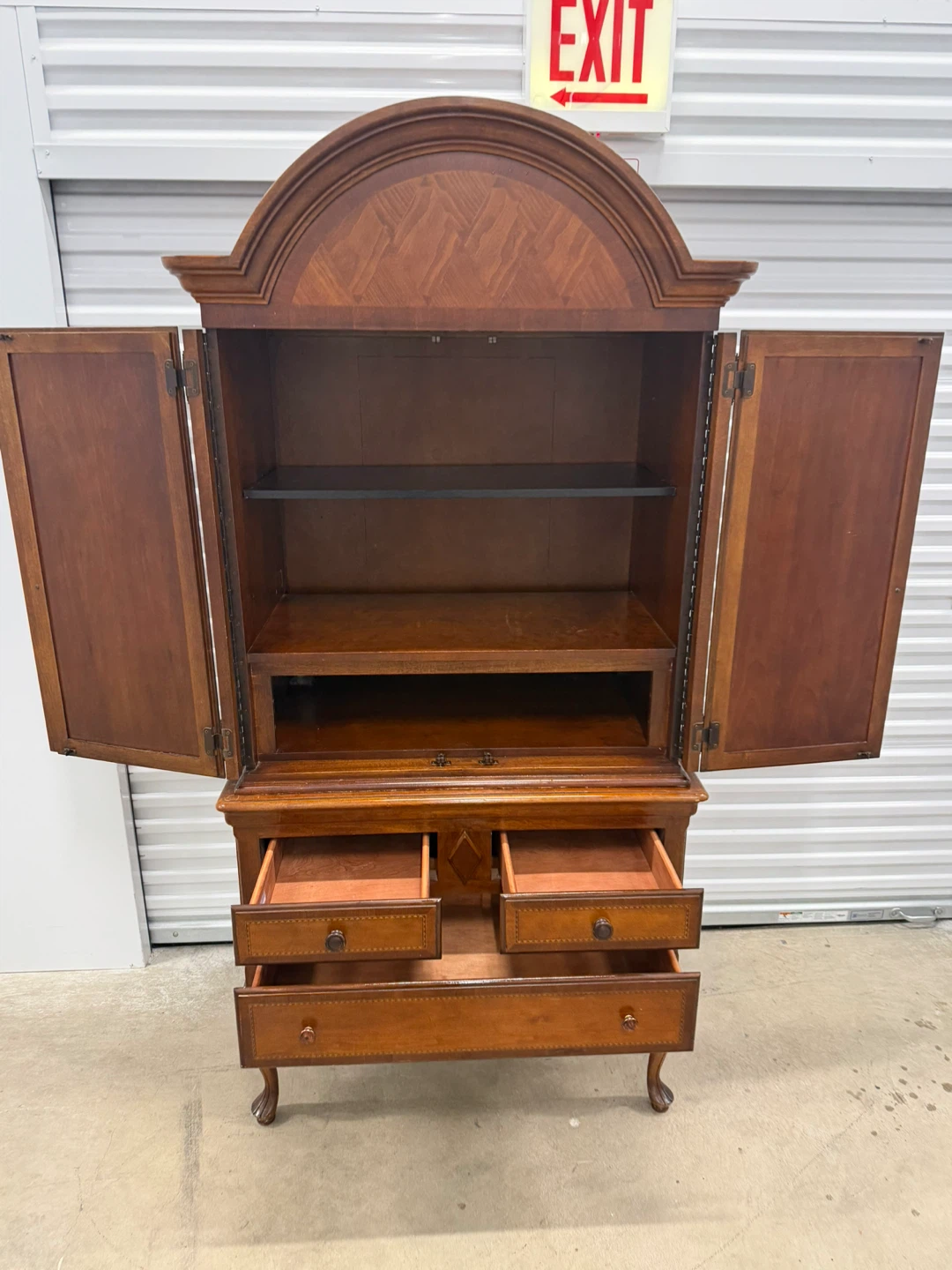 Wooden Armoire Wardrobe/Dresser - photo 3