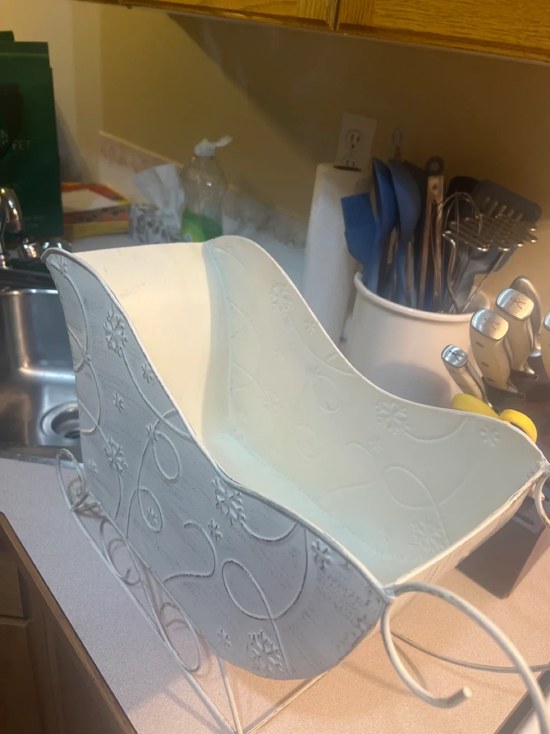 Decorative Metal Sleigh image indicator(3)