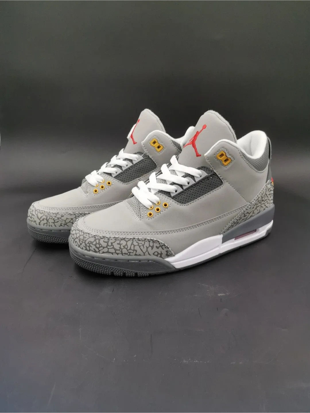 Air Jordan 3 Retro Cool Grey