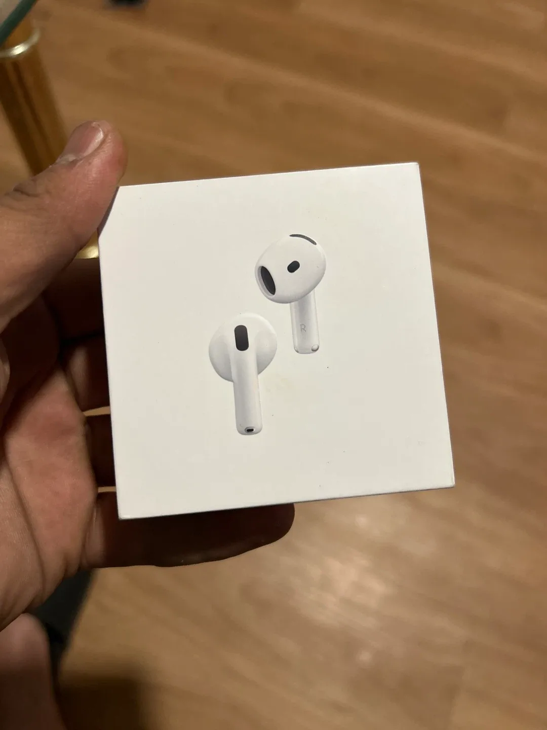 New Apple AirPods 4 - Active Noise Cancellation