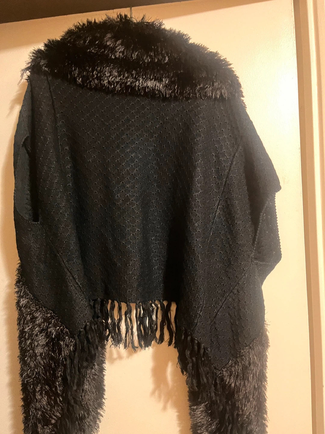 Blue Fox Black Faux Fur Trim Shawl - photo 3