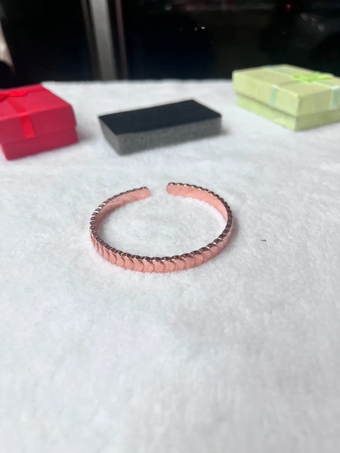 Copper Tone Bangle Bracelet image indicator(2)