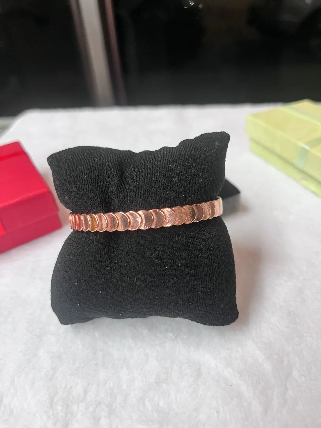 Copper Tone Bangle Bracelet image indicator(3)