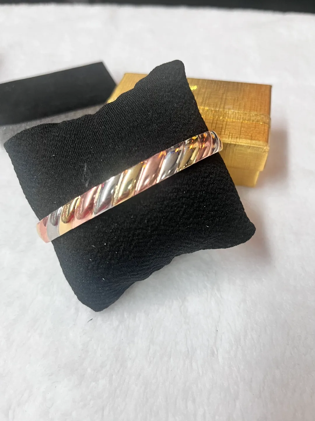 Tricolor Twist Copper Cobre Magnetic Bangle Bracelet